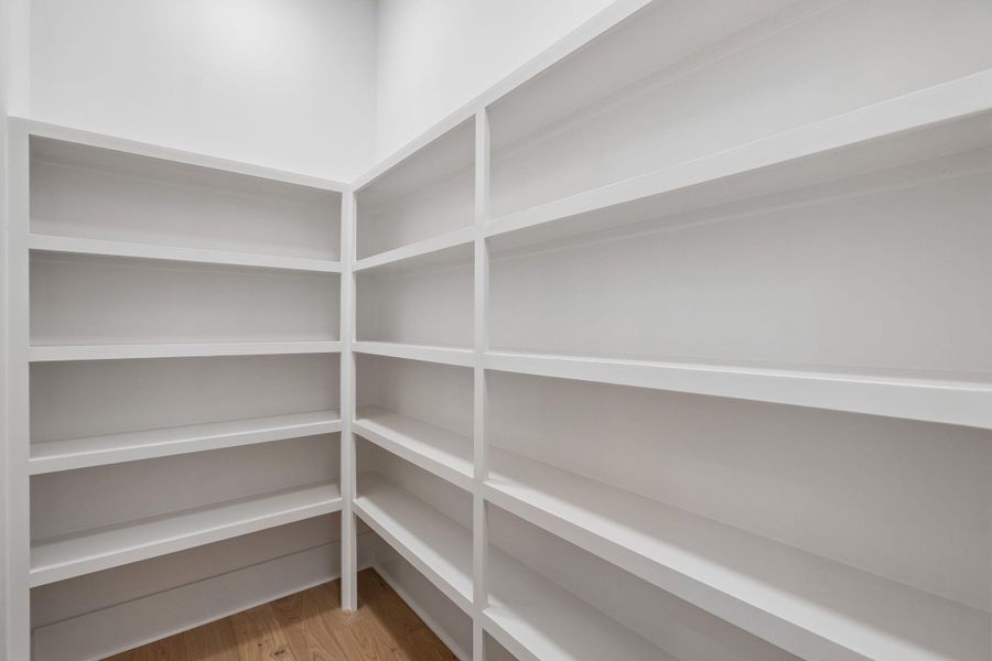 Spacious, unfurnished interior of a new home in , Charleston (Image 24).