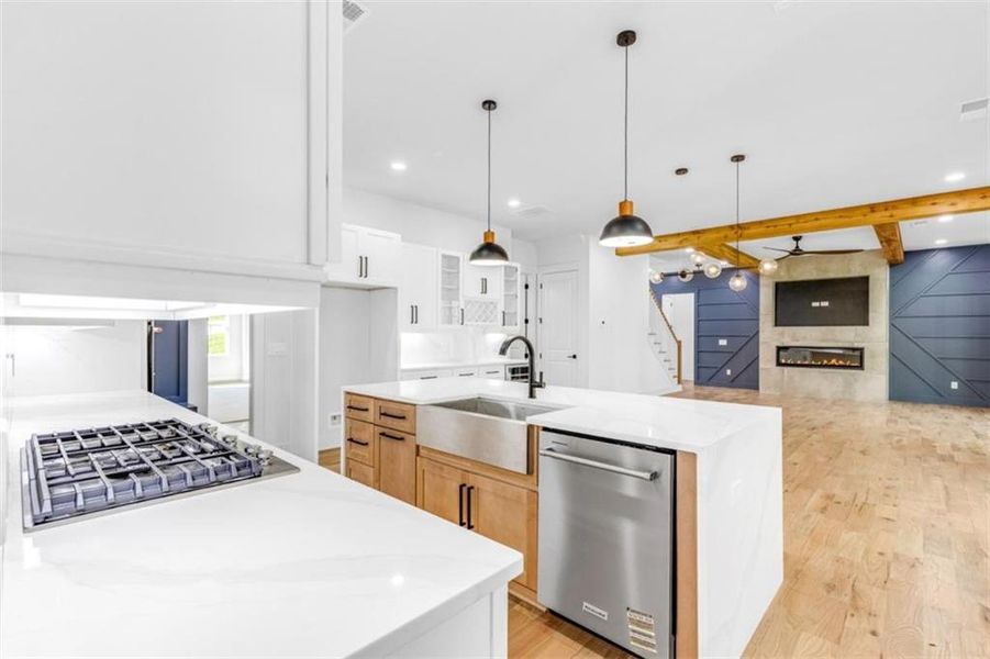 Furnished interior view inside a new home in , Newnan (Image 10).