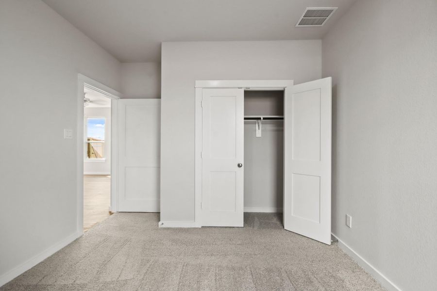 Spacious, unfurnished interior of a new home in River Ranch Trails, Angleton (Image 12). Spacious, unfurnished interior of a new home in River Ranch Trails, Angleton (Image 12).