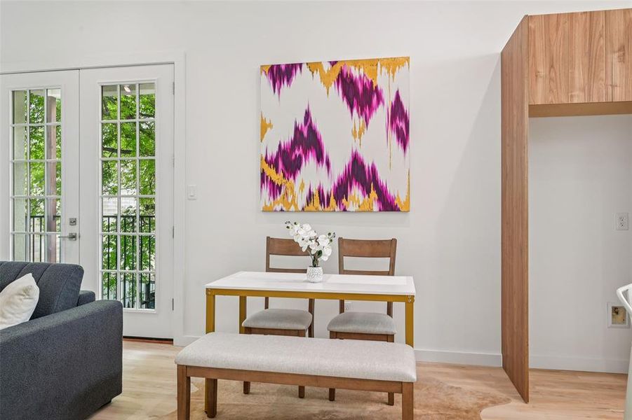 Furnished interior view inside a new home in , Dallas (Image 10).