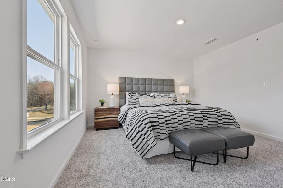 38-web-or-mls-Malbec Dr-S1102-038