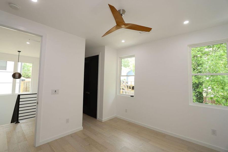 Spacious, unfurnished interior of a new home in , Scottdale (Image 34).