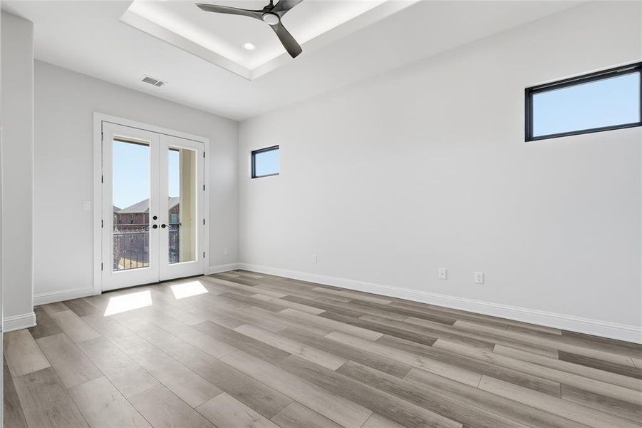 Spacious, unfurnished interior of a new home in , Forney (Image 19).