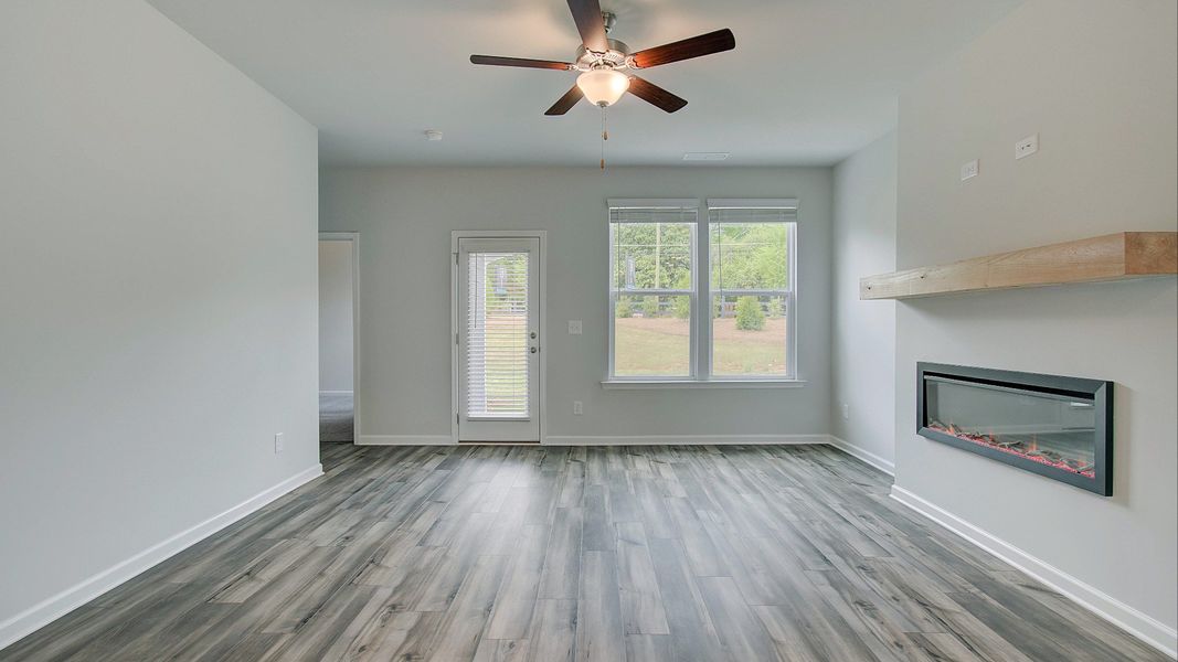 Representative furnished interior of a home built from the Emma by DRB Homes in Enclave at Evergreen, Fairburn (Image 17).