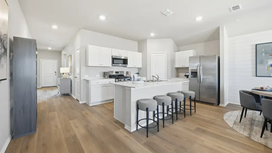 Furnished interior view inside a new home in Valley Brook, Fort Worth (Image 5).
