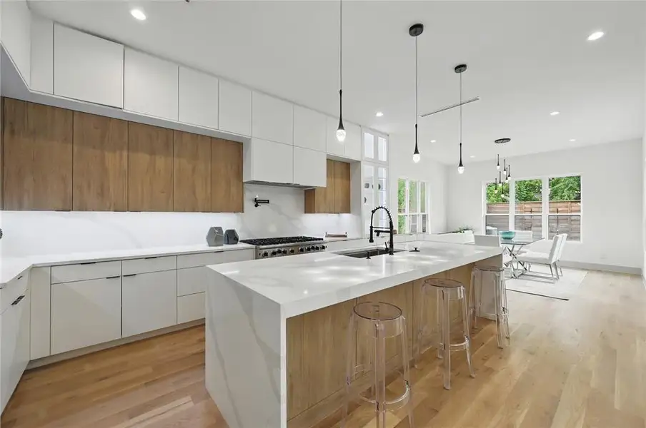 Furnished interior view inside a new home in , Dallas (Image 6). Furnished interior view inside a new home in , Dallas (Image 6).