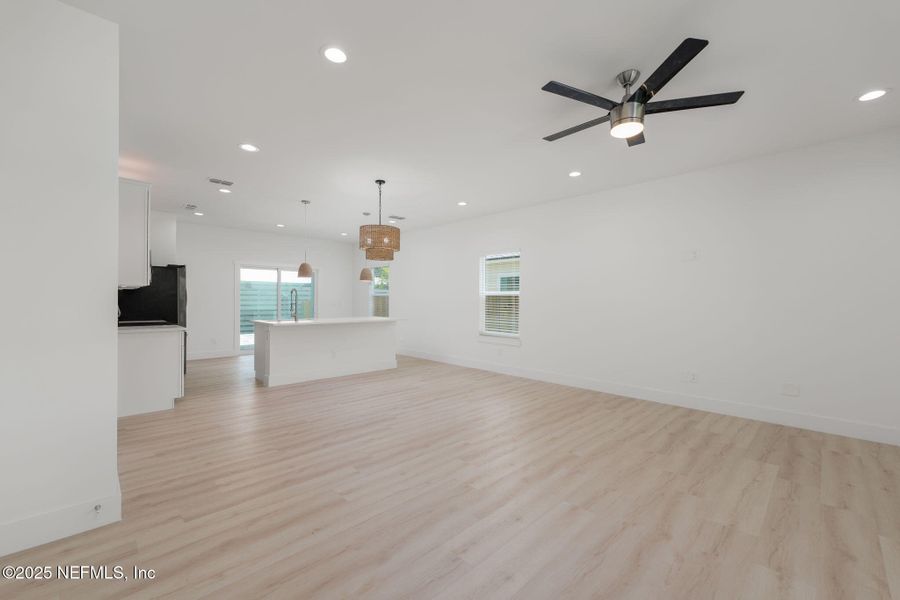 Spacious, unfurnished interior of a new home in , St. Augustine (Image 22).