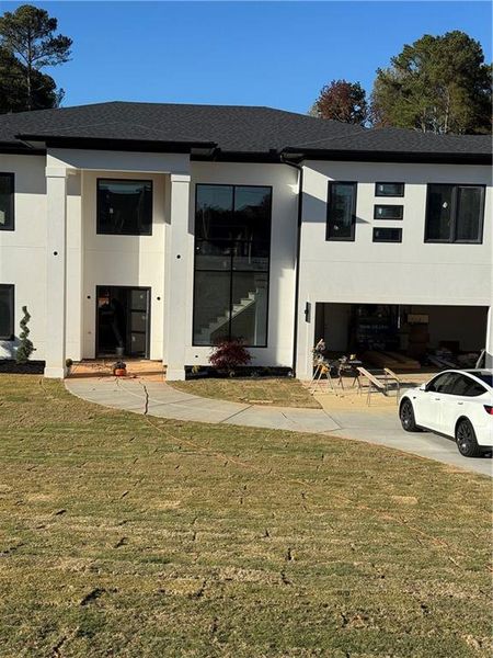 Exterior details and patio area of a home in , Lawrenceville (Image 3).