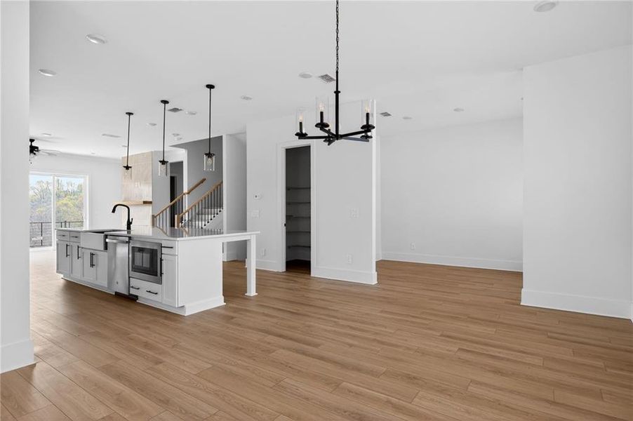 Spacious, unfurnished interior of a new home in , Suwanee (Image 22).
