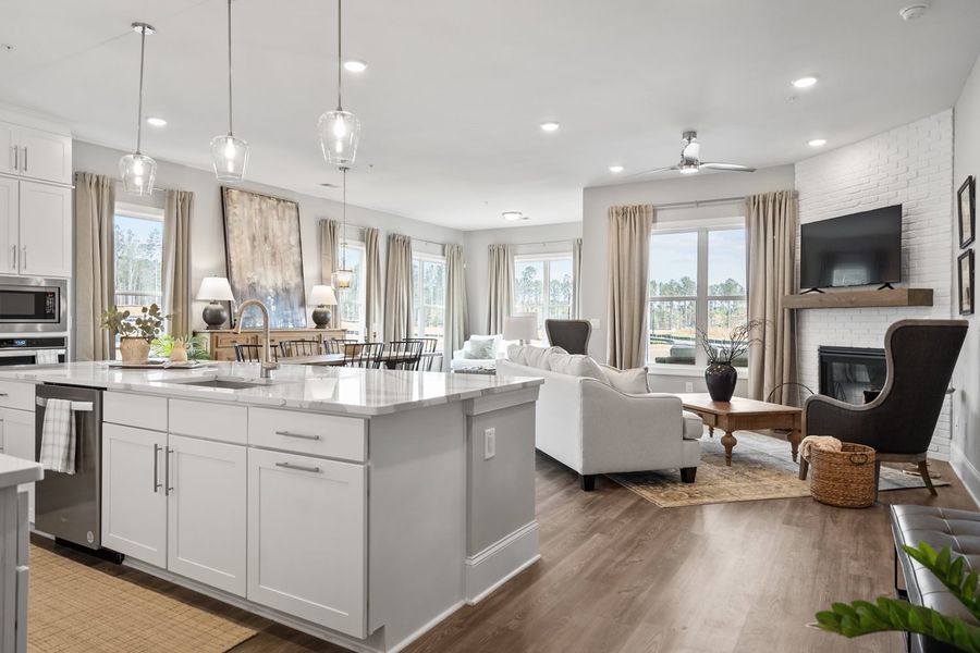 Representative furnished interior of a home built from the Venice by Brock Built in Brizo, Santa Rosa Beach (Image 8). Representative furnished interior of a home built from the Venice by Brock Built in Brizo, Santa Rosa Beach (Image 8).