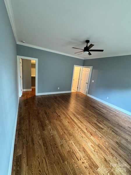 Spacious, unfurnished interior of a new home in , Leicester (Image 11).