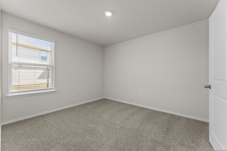 Spacious, unfurnished interior of a new home in High Garden, Comfort (Image 17).