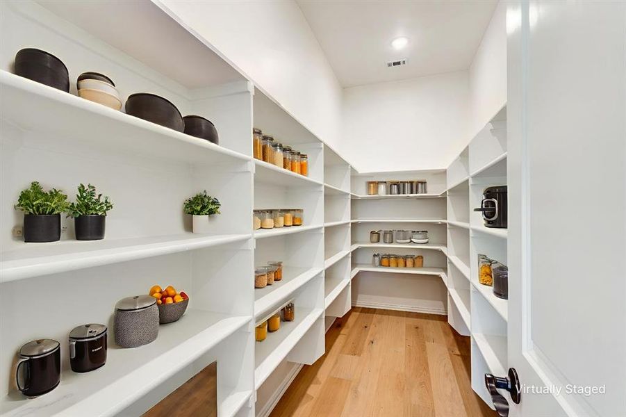 Image 29 of a home in Willow Wood Classic 60. Image 29 of a home in Willow Wood Classic 60.