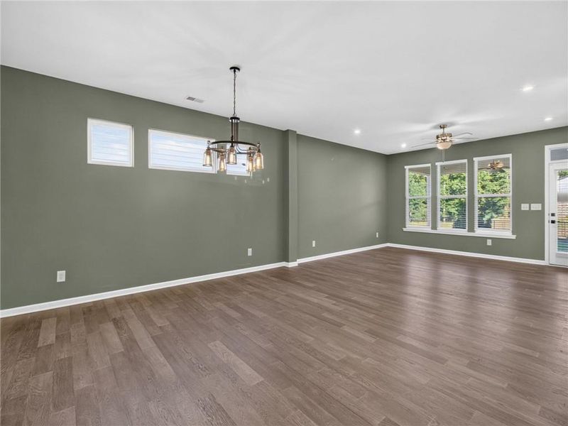 Spacious, unfurnished interior of a new home in Laurel Farms, Dallas (Image 34).