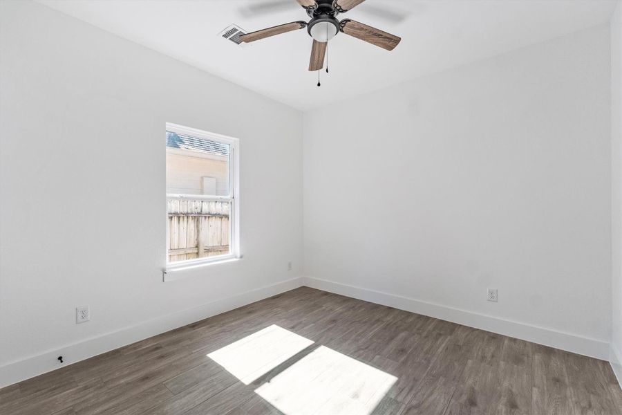 Spacious, unfurnished interior of a new home in , Montgomery (Image 35).