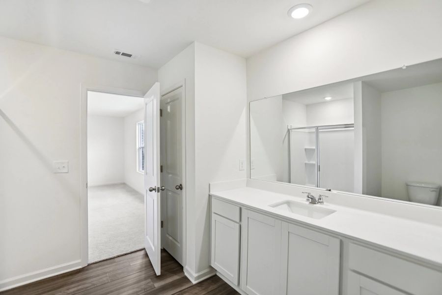 Representative furnished interior of a home built from the Splendor by Starlight Homes in Liberty Ranch, Liberty (Image 14).