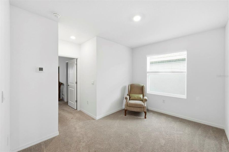 Image 47 of a home in .