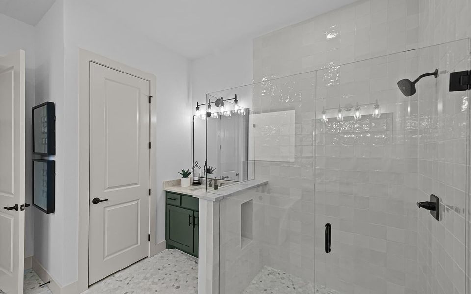 Representative furnished interior of a home built from the Linfield by Brookfield Residential in 40' Traditional Homes at The Grove Frisco, Frisco (Image 7). Representative furnished interior of a home built from the Linfield by Brookfield Residential in 40' Traditional Homes at The Grove Frisco, Frisco (Image 7).