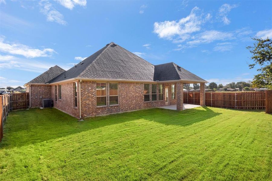 Exterior details and patio area of a home in , Italy (Image 25).