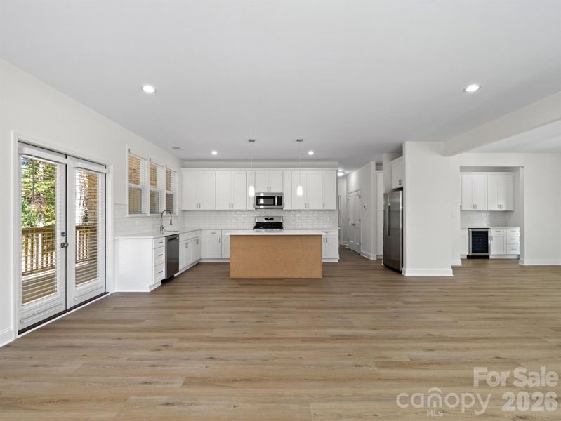Spacious, unfurnished interior of a new home in College Place, Lancaster (Image 34).