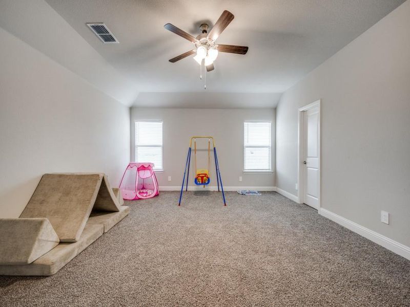 Huge game room perfect for movie nights or playtime!