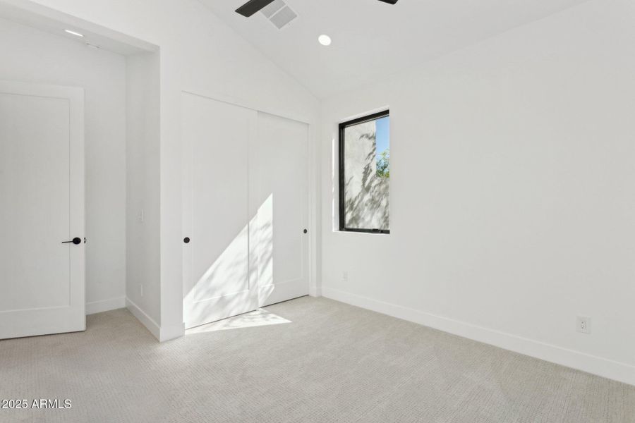 33-web-or-mls-6329-n-10th-dr 33-web-or-mls-6329-n-10th-dr