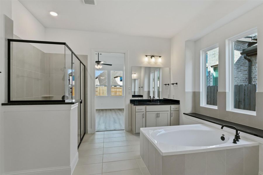 Furnished interior view inside a new home in Brookewater, Rosenberg (Image 10).