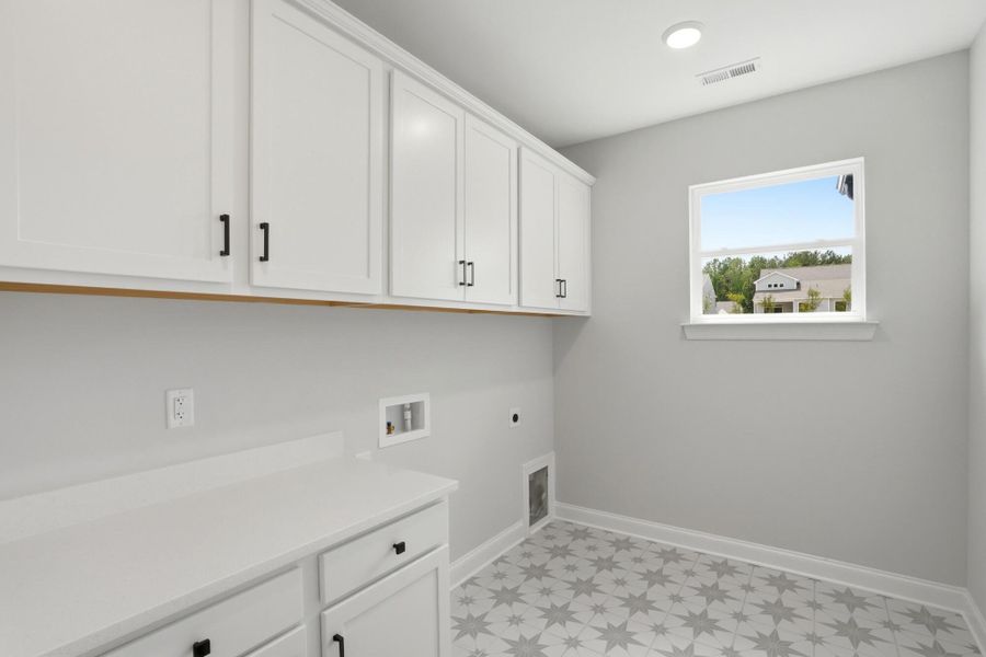Furnished interior view inside a new home in Rone Creek, Waxhaw (Image 13).