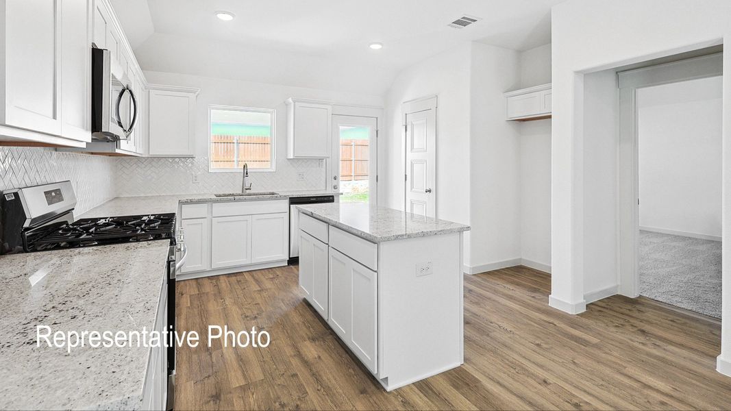 Furnished interior view inside a new home in Walden Pond, Forney (Image 4).