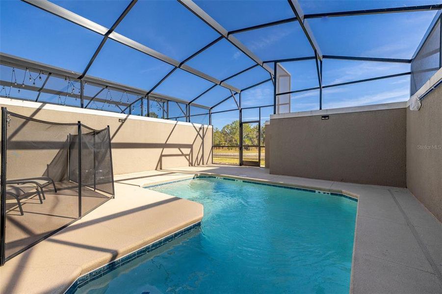 Exterior details and patio area of a home in Storey Lake: Vacation Townhomes, Kissimmee (Image 19). Exterior details and patio area of a home in Storey Lake: Vacation Townhomes, Kissimmee (Image 19).