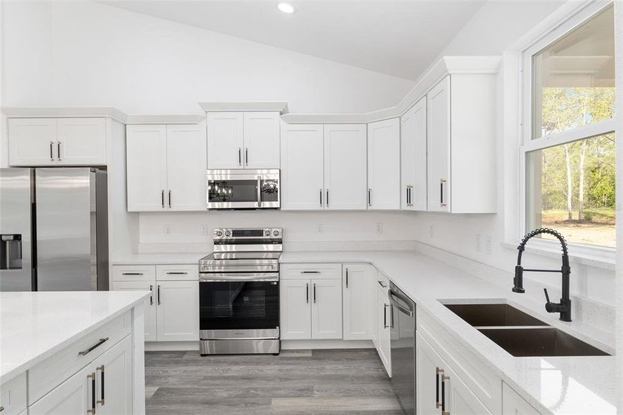 Furnished interior view inside a new home in , Dunnellon (Image 14).