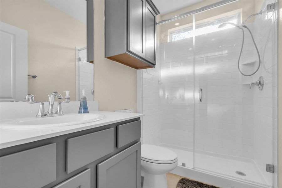 Image 40 of a home in .