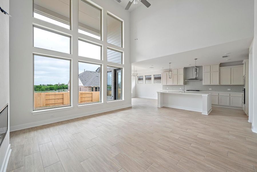 Spacious, unfurnished interior of a new home in Flora - 60', Hutto (Image 19).