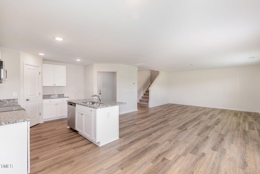 011_img_0203-edit_448