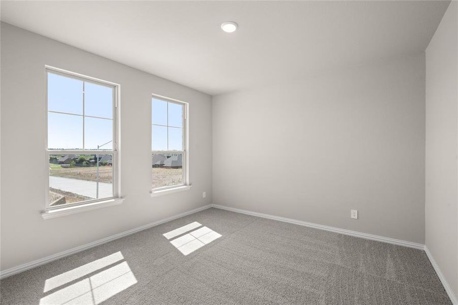Spacious, unfurnished interior of a new home in Country Hollow Sales Phase 1, Aledo (Image 17).