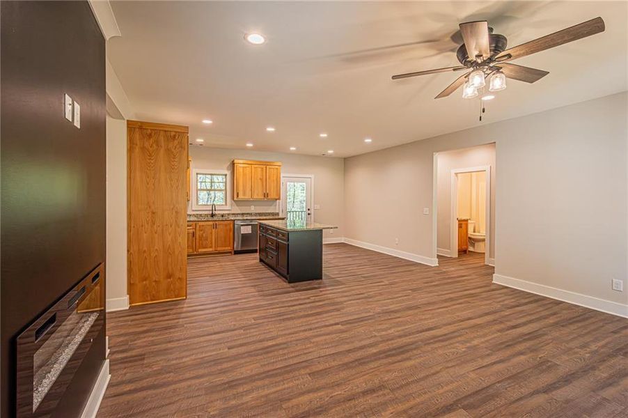 Spacious, unfurnished interior of a new home in , Murrayville (Image 56).