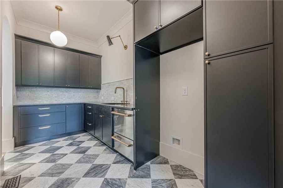 Furnished interior view inside a new home in , Canton (Image 15).