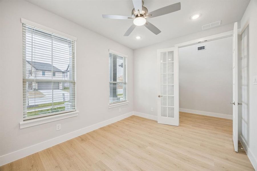 Spacious, unfurnished interior of a new home in , McKinney (Image 27). Spacious, unfurnished interior of a new home in , McKinney (Image 27).