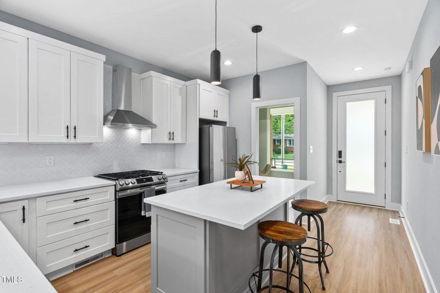 41-web-or-mls-2325-sheffield-rd-102 41-web-or-mls-2325-sheffield-rd-102