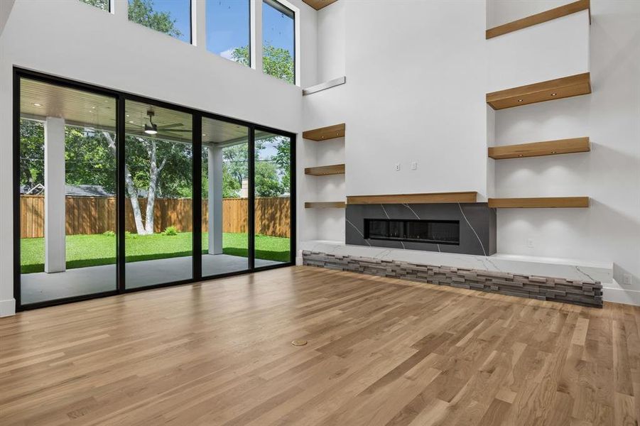 Spacious, unfurnished interior of a new home in , Dallas (Image 21).