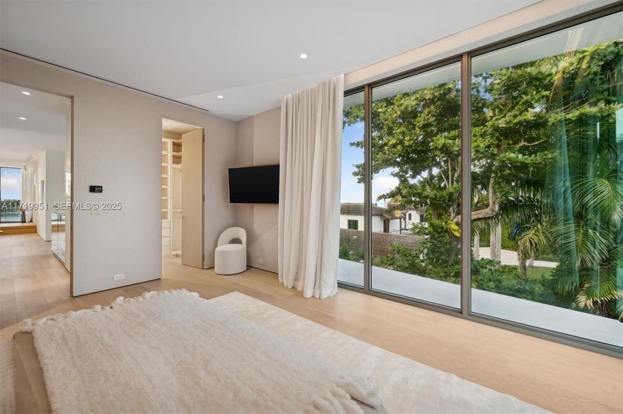 Image 62 of a home in .