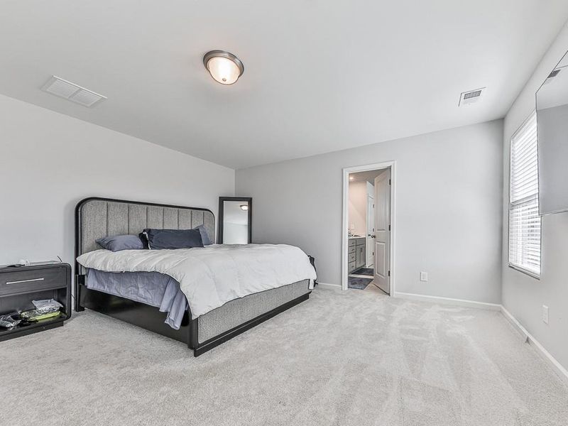 Furnished interior view inside a new home in Kingsley, Acworth (Image 14).