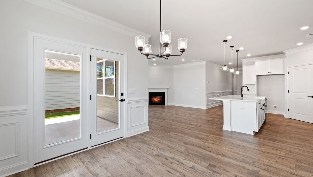 Spacious, unfurnished interior of a new home in Seven Oaks, Greenwood (Image 19).