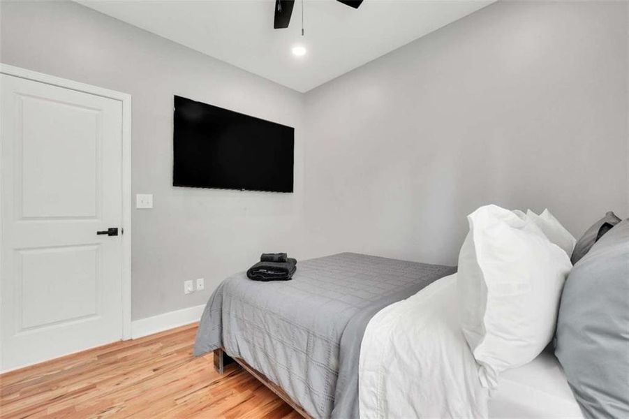 Furnished interior view inside a new home in , Atlanta (Image 8).