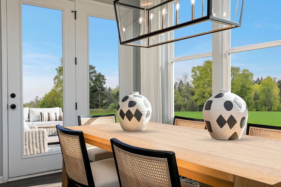 Dining Area Dining Area