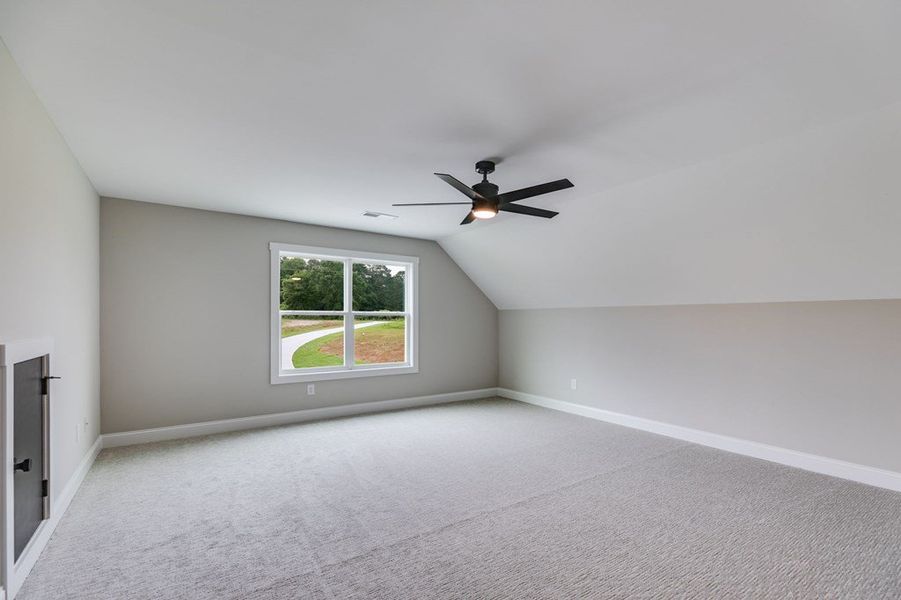 Spacious, unfurnished interior of a new home in Harmon Springs, Carrollton (Image 39).