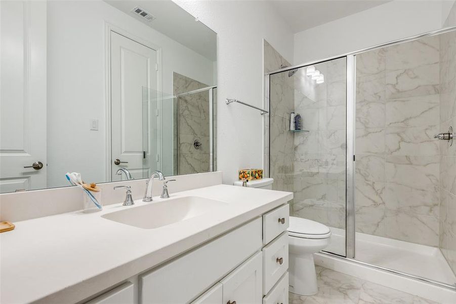 Furnished interior view inside a new home in Lilyana - 50s, Celina (Image 20).