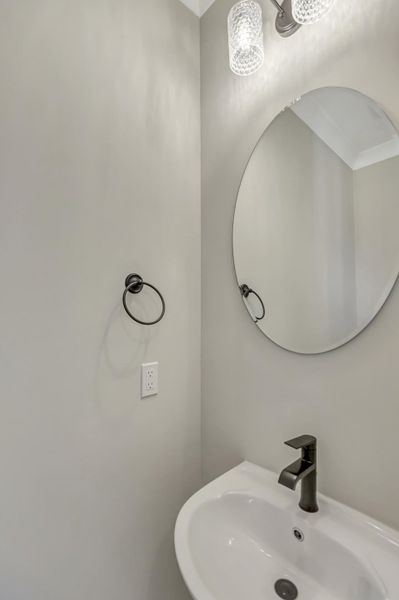 Close-up of interior finishes inside a home in , Charleston (Image 18).