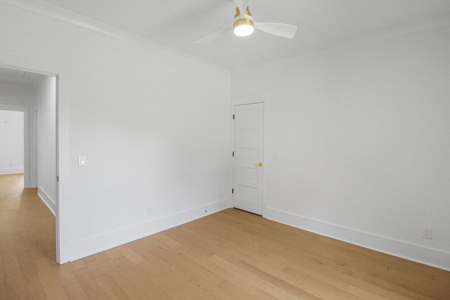 Spacious, unfurnished interior of a new home in , Orangeburg (Image 28).