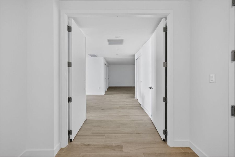 Spacious, unfurnished interior of a new home in , Pompano Beach (Image 38). Spacious, unfurnished interior of a new home in , Pompano Beach (Image 38).